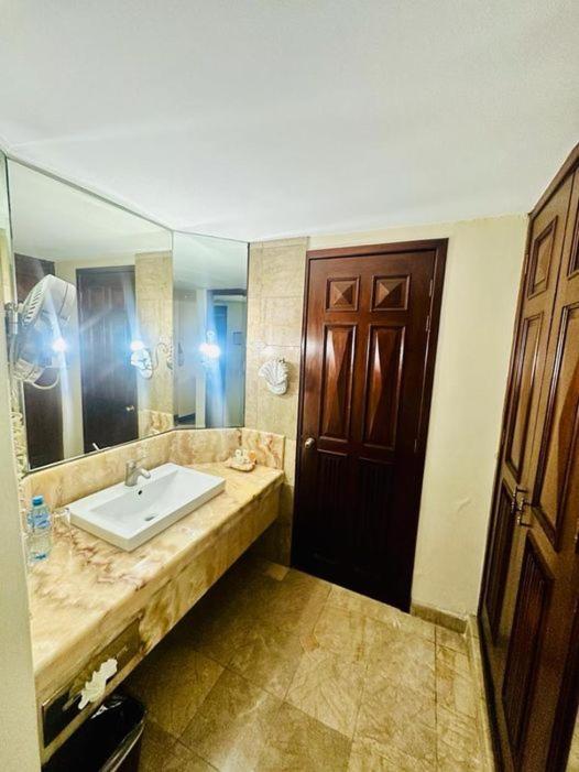 Hotel Real De Don Juan เตปิก ภายนอก รูปภาพ